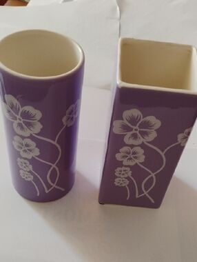 Set of 2 Purple Floral Ceramic Vases - Decorative Home Accents